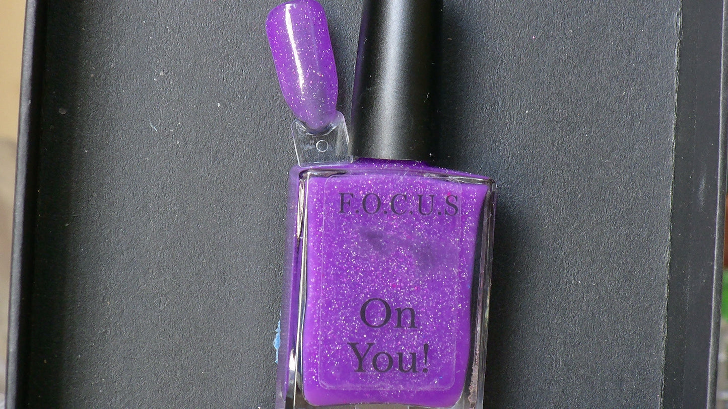 Color 56 PurBlu Color Change Nail Polish