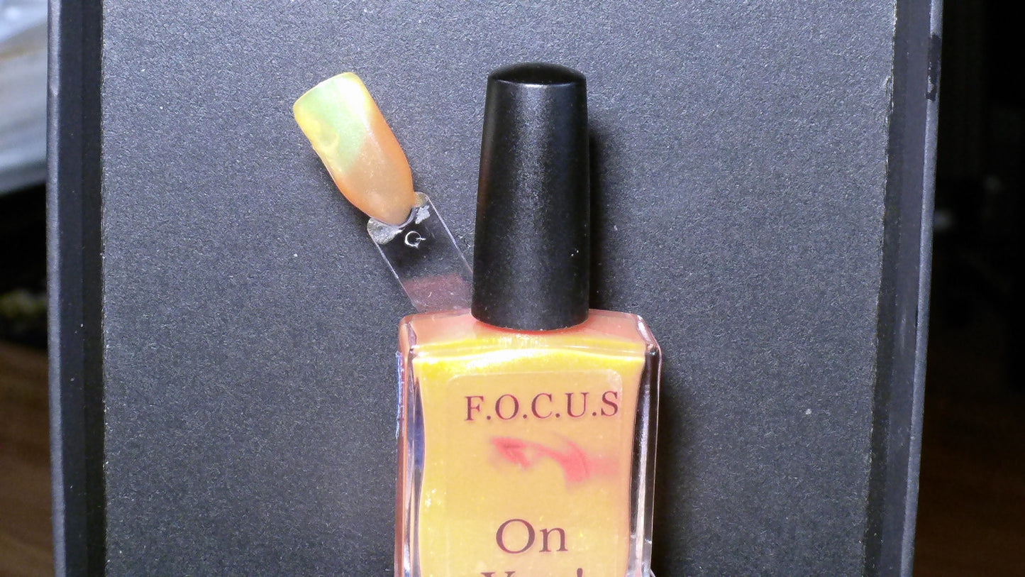 Color 59 Carrbanana Color Change Nail Polish