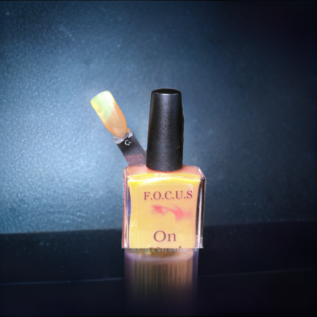 Color 59 Carrbanana Color Change Nail Polish